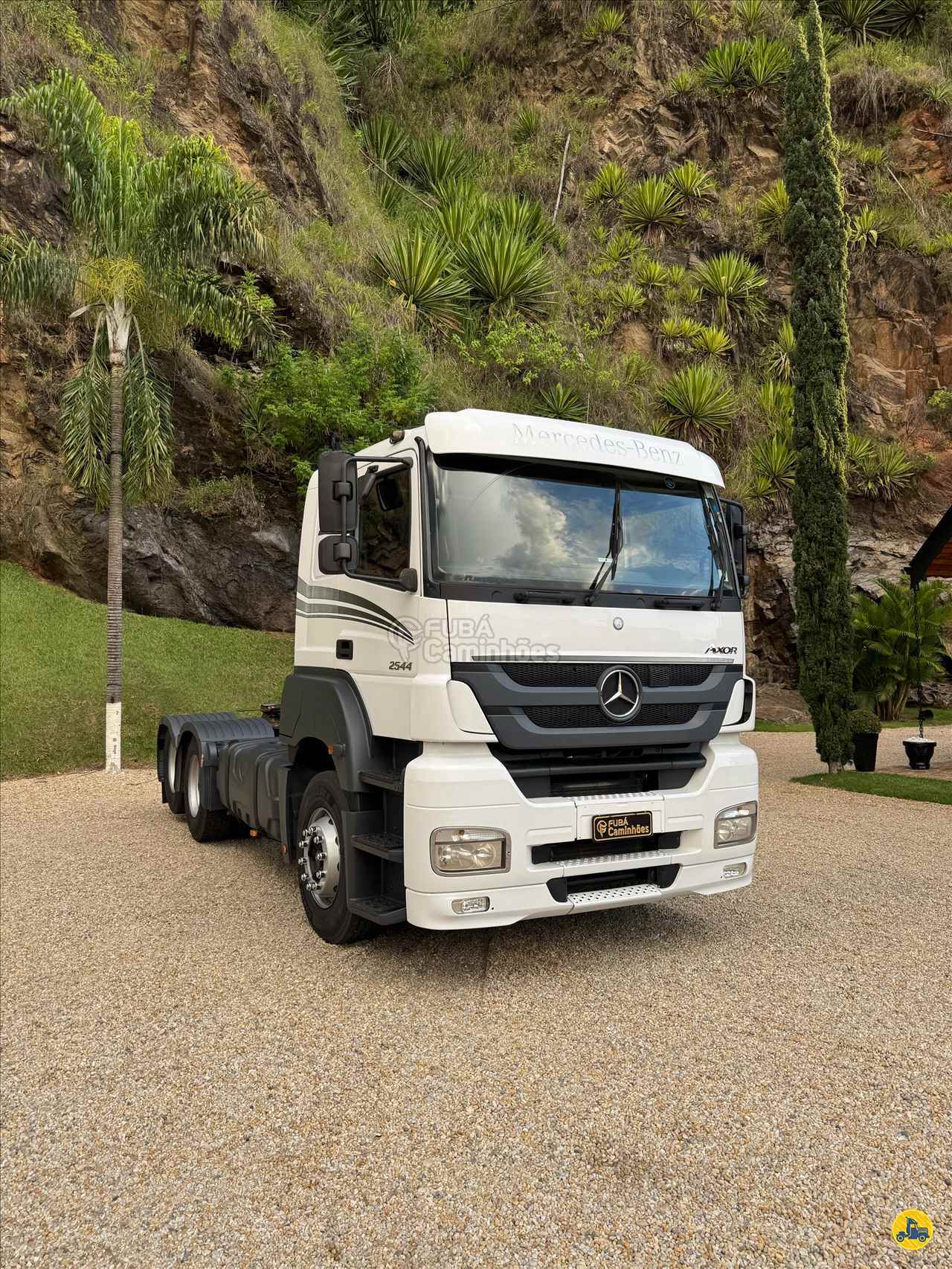 CAMINHAO MERCEDES-BENZ MB 2544 Cavalo Mecânico Cavalo 6x2 Fubá Caminhões ITAJUBA MINAS GERAIS MG